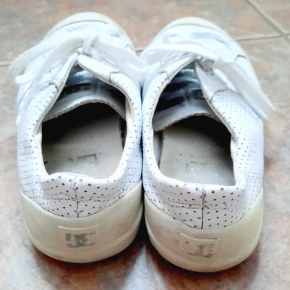 DC CHELSEA  White Quality Leather Upper Skateboard Shoes 6.5 - Picture 7 of 8